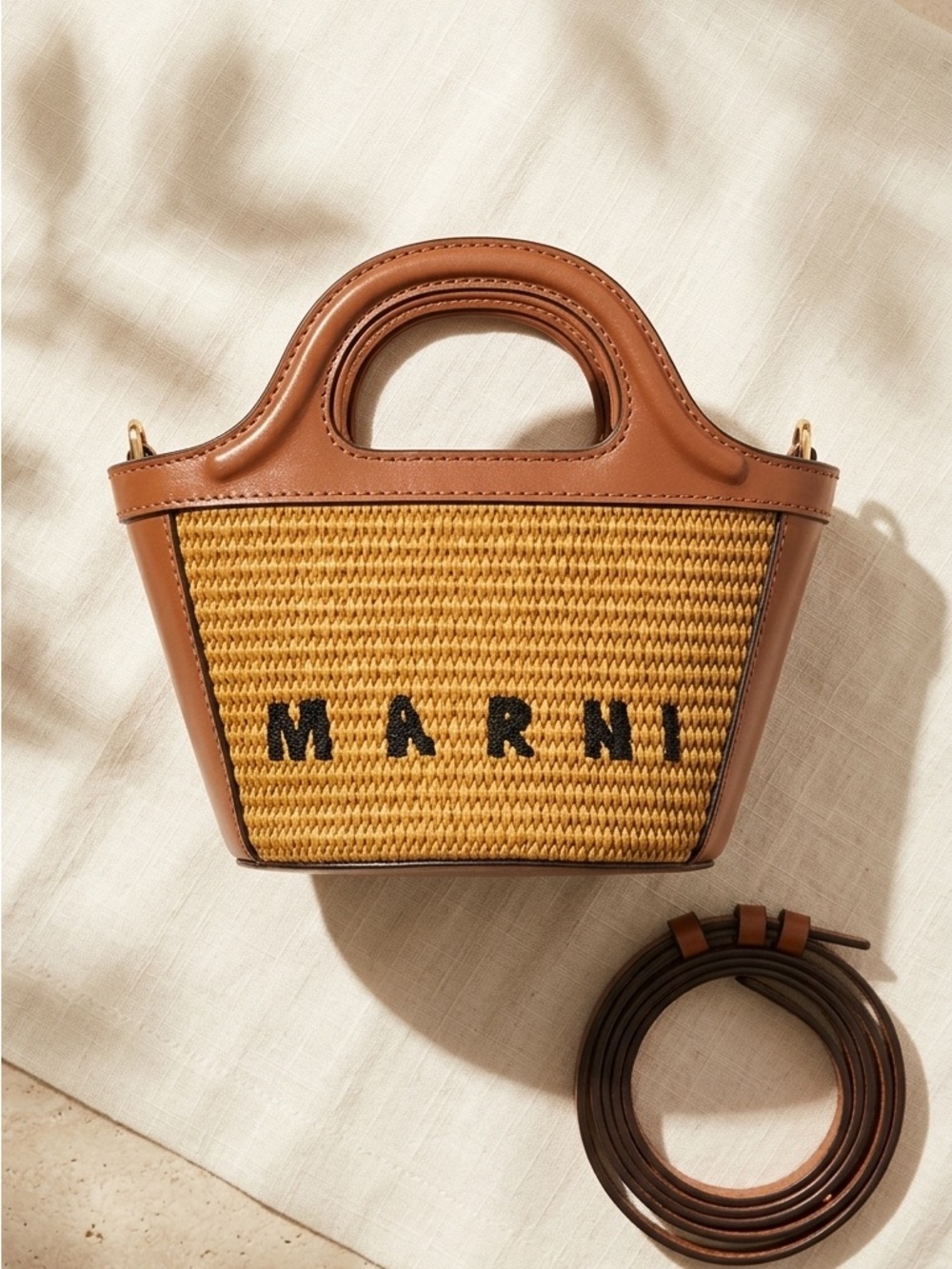 Marni Tropicalia Micro Bag ✨ - Picture 3 of 5